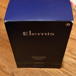 ELEMIS Cellutox Herbal Bath Synergy in Deep Blue